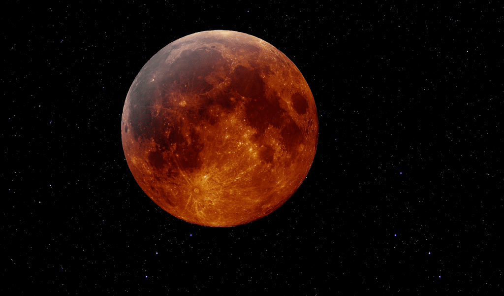 Il 28 settembre l'eclissi lunare anche in Sicilia la luna si tingerà