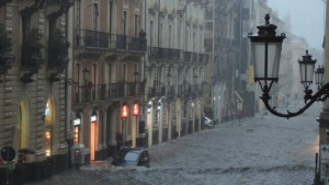 Allerta meteo rossa in Sicilia: giovedì scuole chiuse a Messina