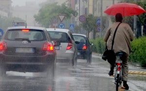 Maltempo nel catanese: esonda torrente Lavinaio ad Acireale - NUOVI VIDEO