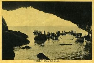 cartolina originale delle Grotta delle Barche, anno 1951