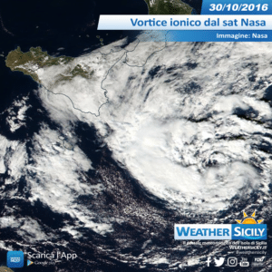 | Il vortice ionico visto dal satellite Nasa |