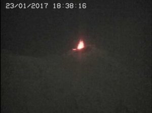 Sicilia, torna in attività l'Etna