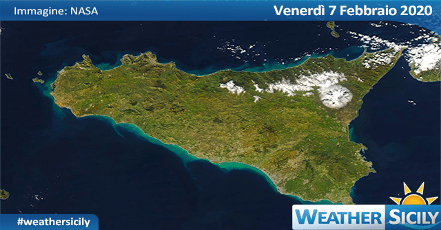 Sicilia: dopo il freddo artico ecco l'Appennino innevato visto dal satellite.