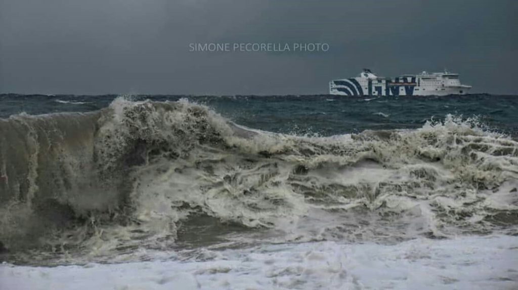 Sicilia, forte burrasca in arrivo: raffiche fino a tempesta!