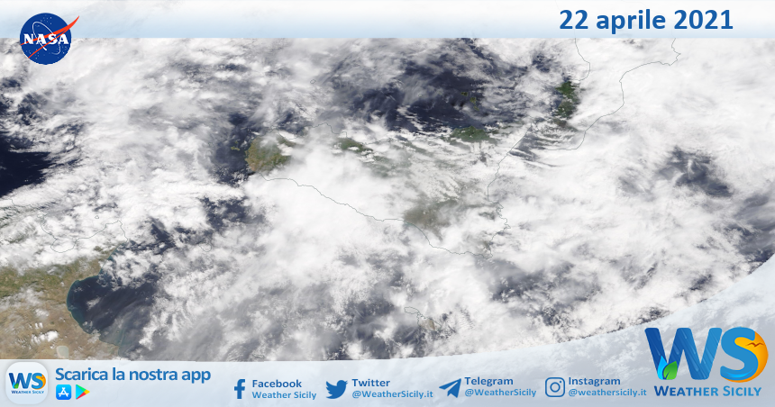 Sicilia: immagine satellitare Nasa di giovedì 22 aprile 2021