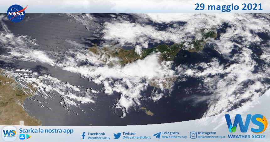 Sicilia: immagine satellitare Nasa di sabato 29 maggio 2021