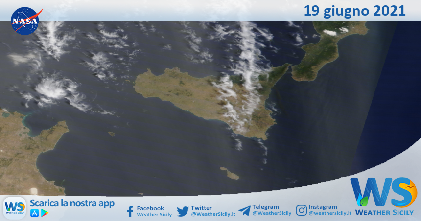 Sicilia: immagine satellitare Nasa di sabato 19 giugno 2021