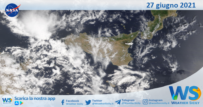 Sicilia: immagine satellitare Nasa di domenica 27 giugno 2021