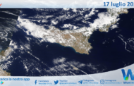 Sicilia: immagine satellitare Nasa di sabato 17 luglio 2021