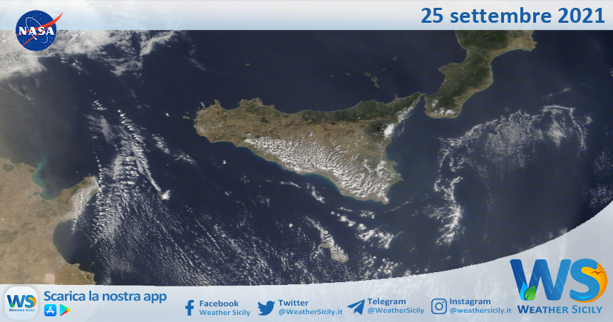 Sicilia: immagine satellitare Nasa di sabato 25 settembre 2021