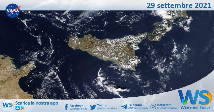 Sicilia: immagine satellitare Nasa di mercoledì 29 settembre 2021