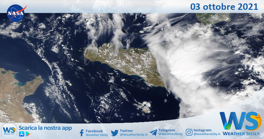 Sicilia: immagine satellitare Nasa di domenica 03 ottobre 2021