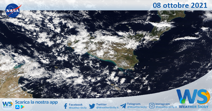 Sicilia: immagine satellitare Nasa di venerdì 08 ottobre 2021