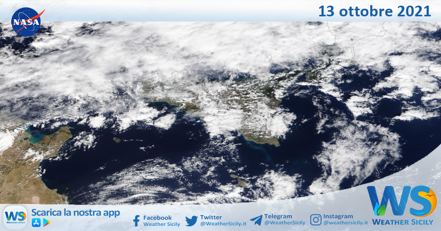 Sicilia: immagine satellitare Nasa di mercoledì 13 ottobre 2021