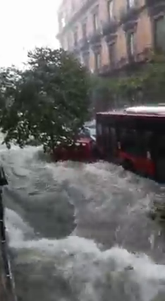 Catania: alluvione e traffico in tilt (VIDEO)