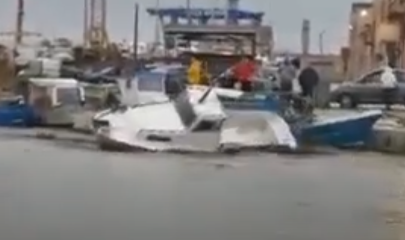 Sicilia, Mazara del Vallo: fiume Mazaro rompe gli argini e trascina barche. VIDEO