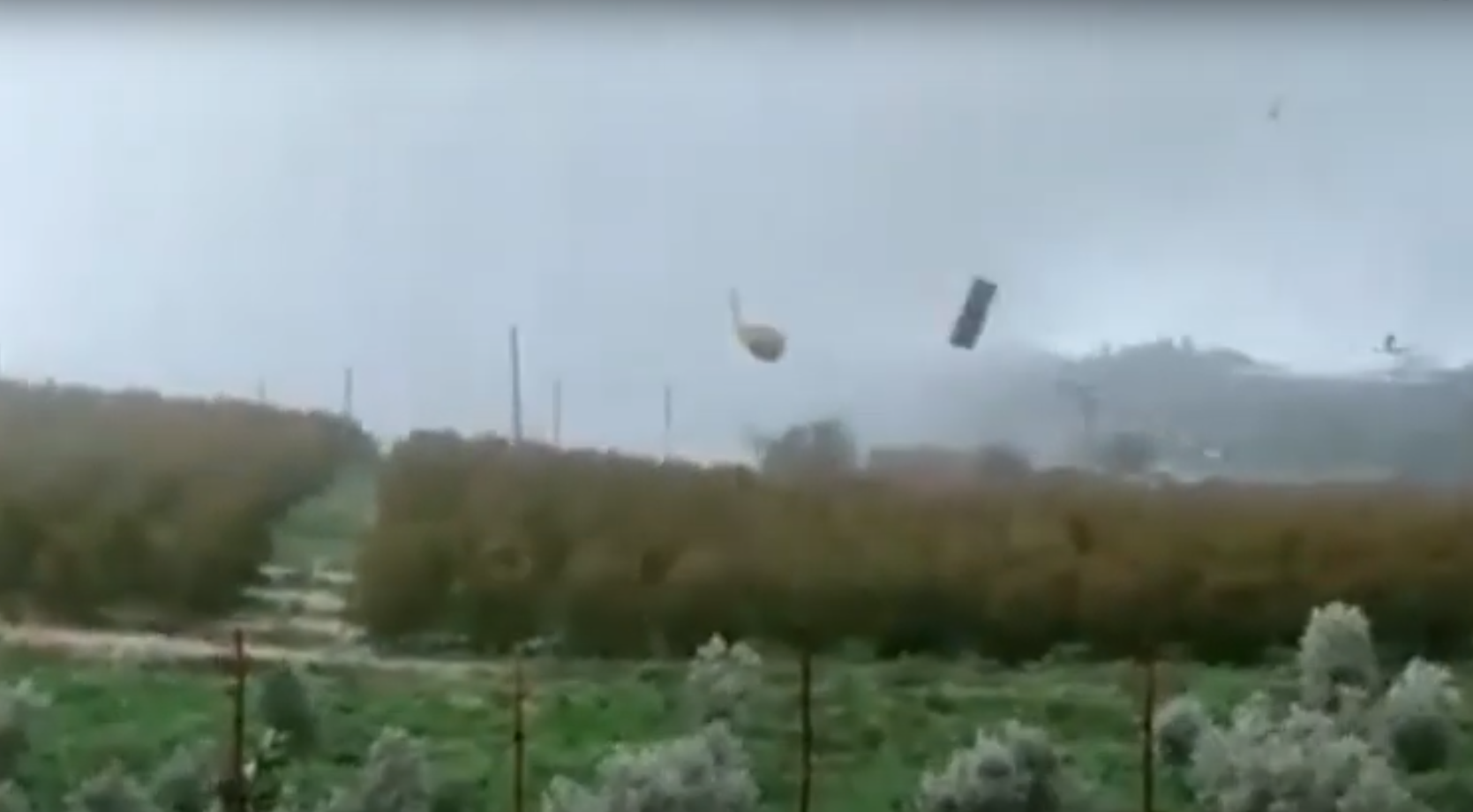 Sicilia, tornado a Canicattì: le immagini shock. VIDEO