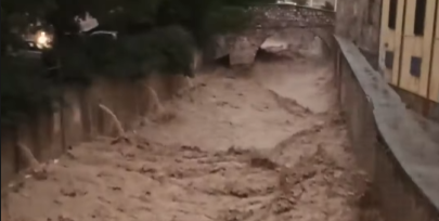 Sicilia, nubifragio su Termini Imerese: il torrente Barratina in piena - VIDEO