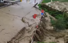 Sicilia: esonda torrente Morello sulla Palermo-Agrigento. VIDEO