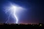 Sicilia: tempesta di fulmini in atto sul messinese tirrenico!