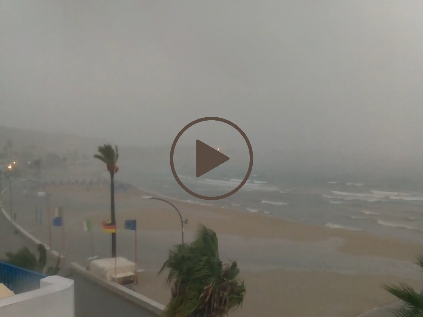 Meteo Sicilia: linea temporalesca sul trapanese! Rischio forti fenomeni. Situazione live!