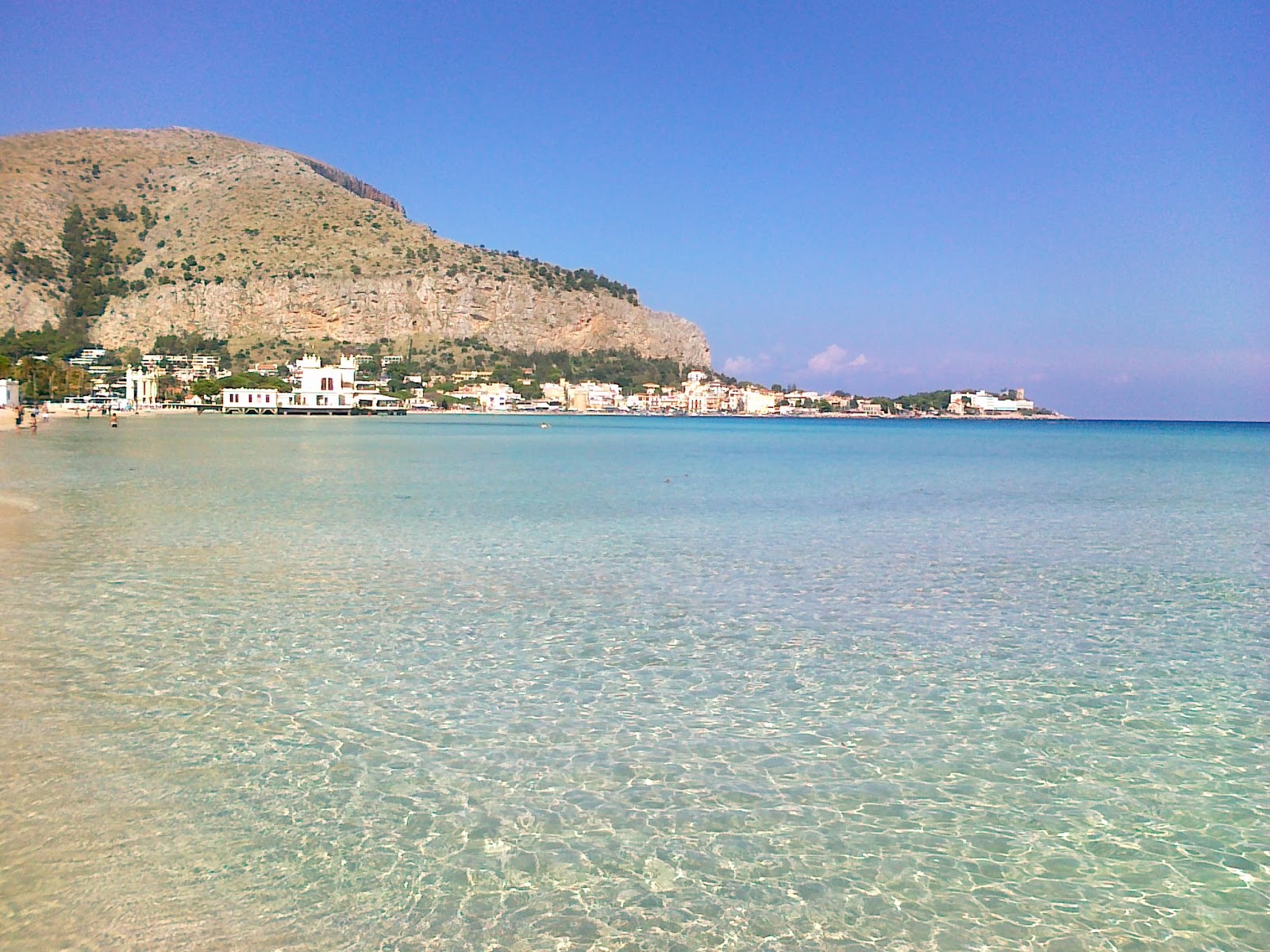 Meteo Sicilia: ancora caldo estivo quest'oggi! Temperature diffusamente oltre i +30°C!