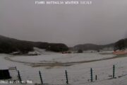 Meteo Sicilia: prima neve stagionale a Piano Battaglia! Nevica attualmente anche sui Nebrodi oltre i 1500m.