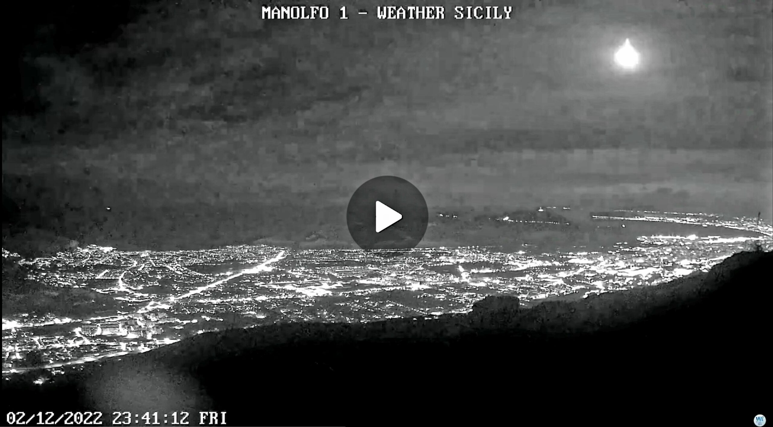 Meteo Sicilia: bolide illumina il cielo del sud Italia! -VIDEO-
