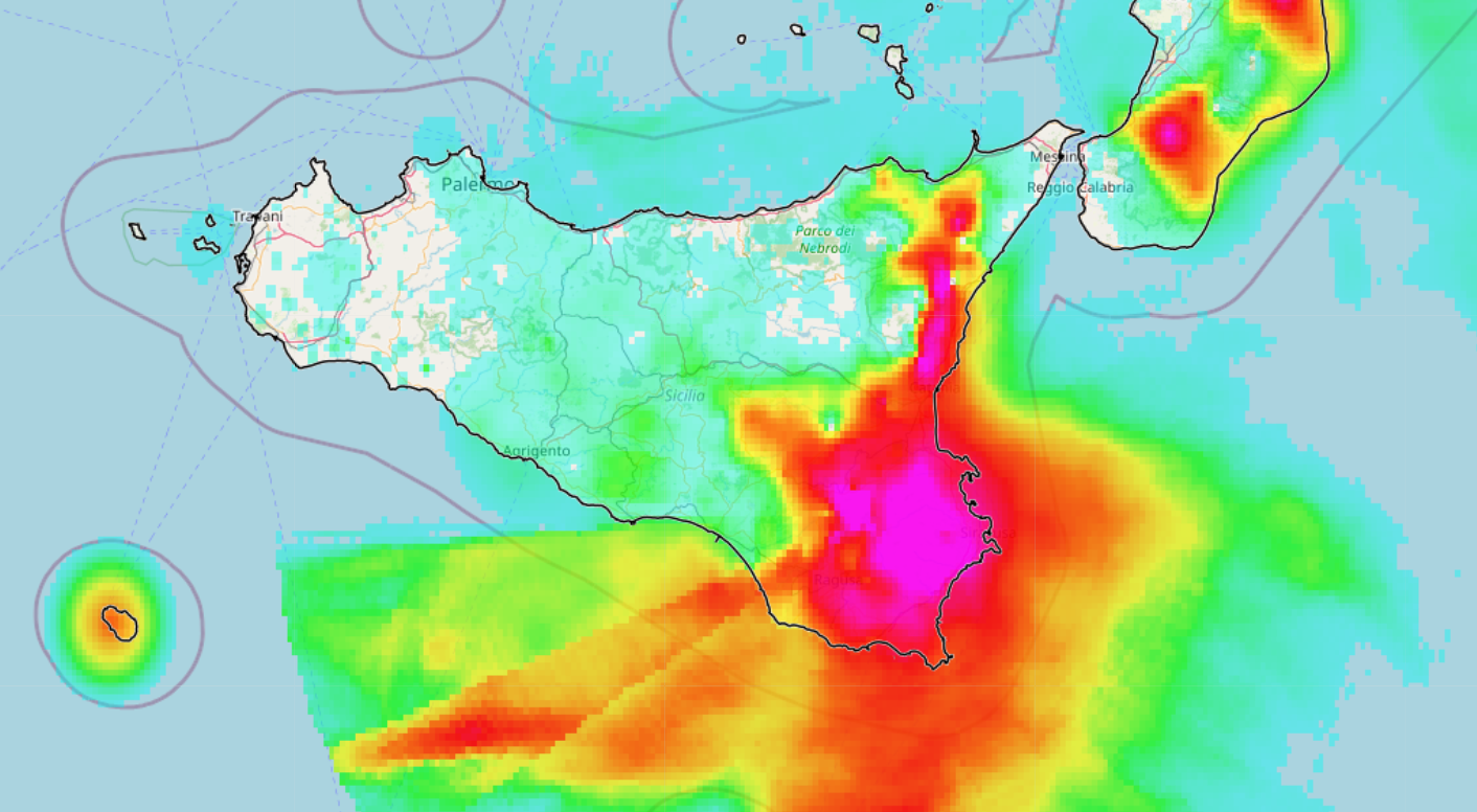 Meteo Sicilia – Live Ciclone Mediterraneo, superati i 150mm in 24 ore sul siracusano, oltre un metro di neve sull’Etna!