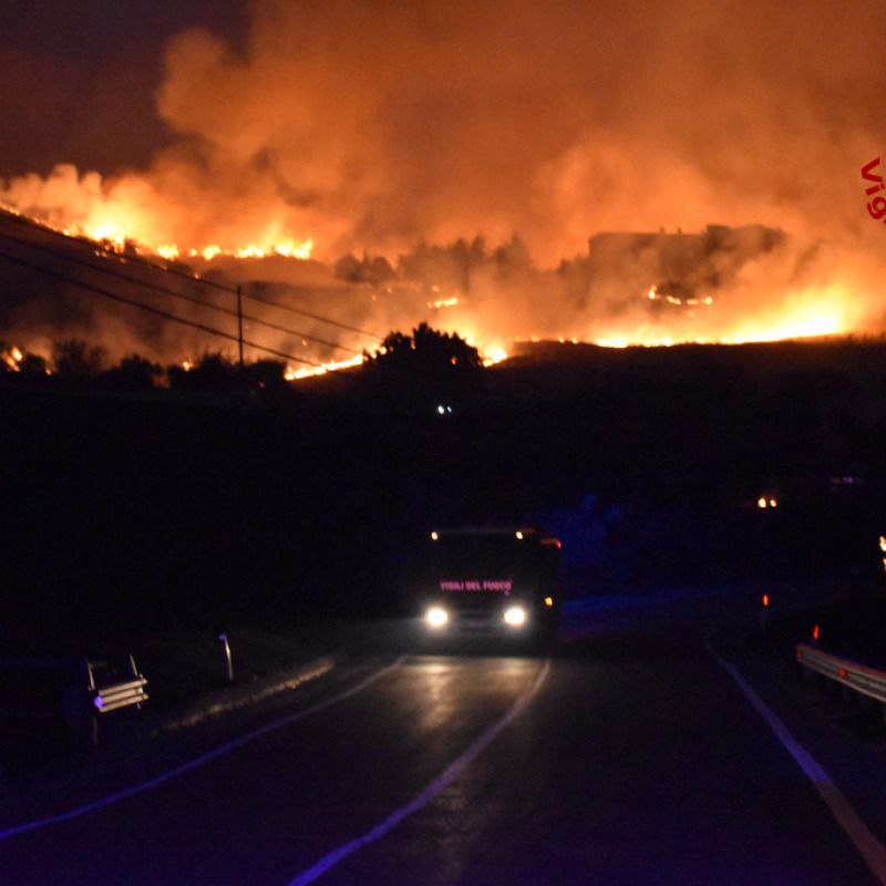 Meteo Sicilia: in arrivo giornate infuocate! Attenzione al rischio incendi elevato