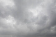 Meteo Palermo: domani venerdì 1 Dicembre cielo coperto per velature, previste forti raffiche di vento.
