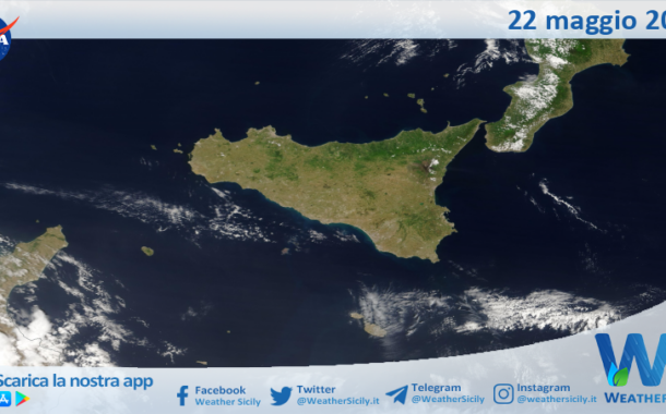 Meteo Sicilia: immagine satellitare Nasa di giovedì 22 maggio 2025