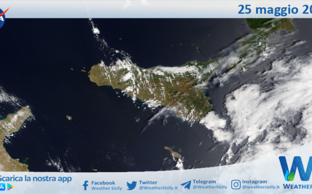 Meteo Sicilia: immagine satellitare Nasa di domenica 25 maggio 2025